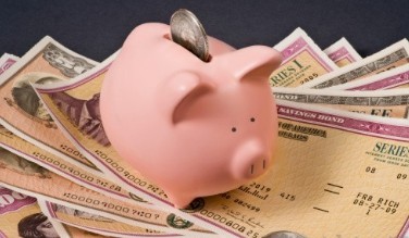 三成海归年薪10万 湖北成教毕业工资多少？