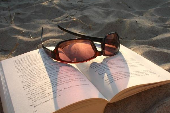 2019年成人高考函授和业余的学习方式有什么不同